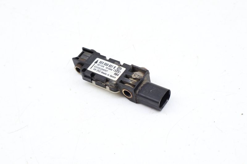 Impact Crash Sensor 8E0959651B — Used (SKU 681139)