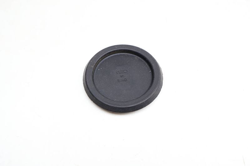Door Plug / Cap 441803583B — Used (SKU 681236)