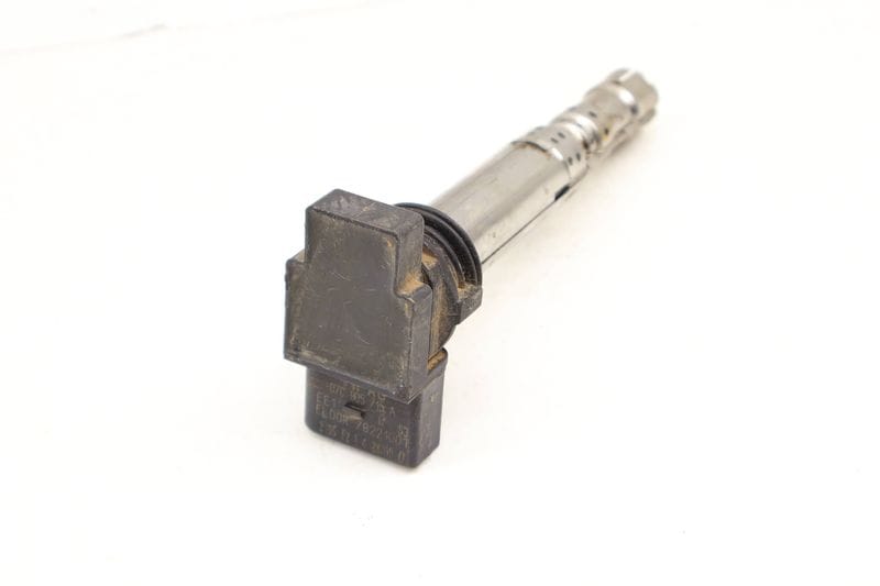 Ignition Coil Pack 07C905715A — Used (SKU 681095)