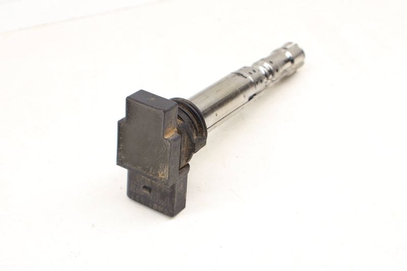 Ignition Coil Pack 07C905715A — Used (SKU 681096)