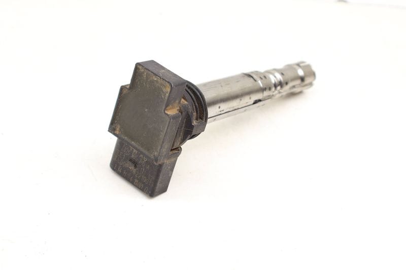 Ignition Coil Pack 07C905715A — Used (SKU 681100)