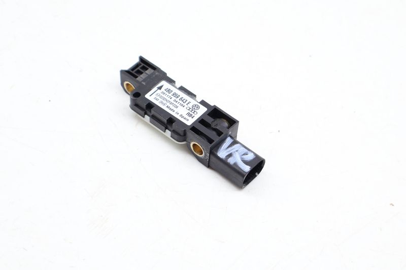 Center Side Impact / Crash Sensor 4B0959643E — Used (SKU 680981)