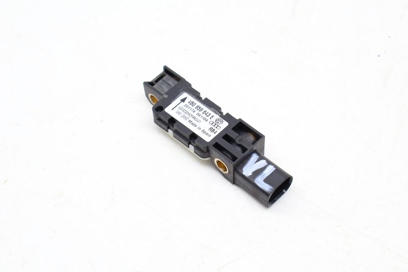 Center Side Impact / Crash Sensor 4B0959643E — Used (SKU 680982)