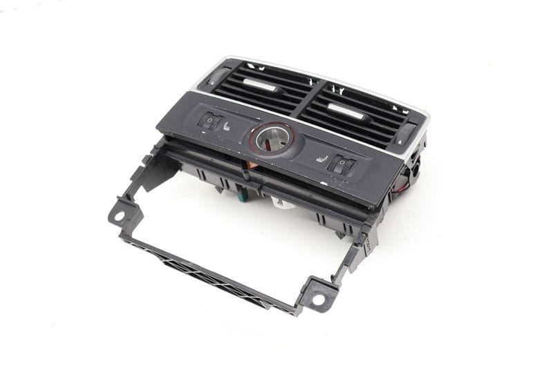 Center Console Trim w/ Air Vent 4E0819203C — Used (SKU 616698)