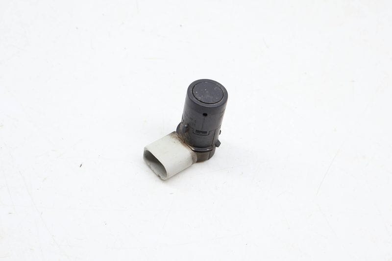 Bumper Park Assist Sensor 7H0919275 — Used (SKU 681062)
