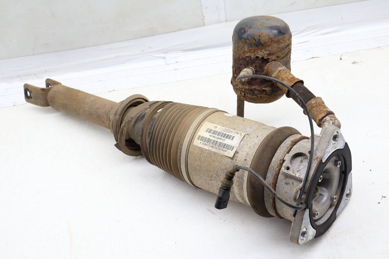 Airbag Shock / Strut / Spring 4E0616001E — Used (SKU 681526)