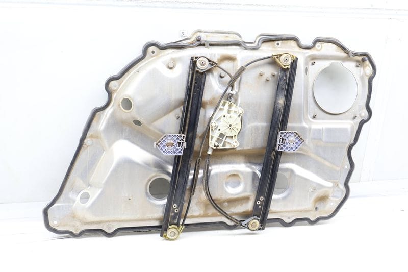 Power Window Regulator w/ Panel 4E4839849 — Used (SKU 681462)