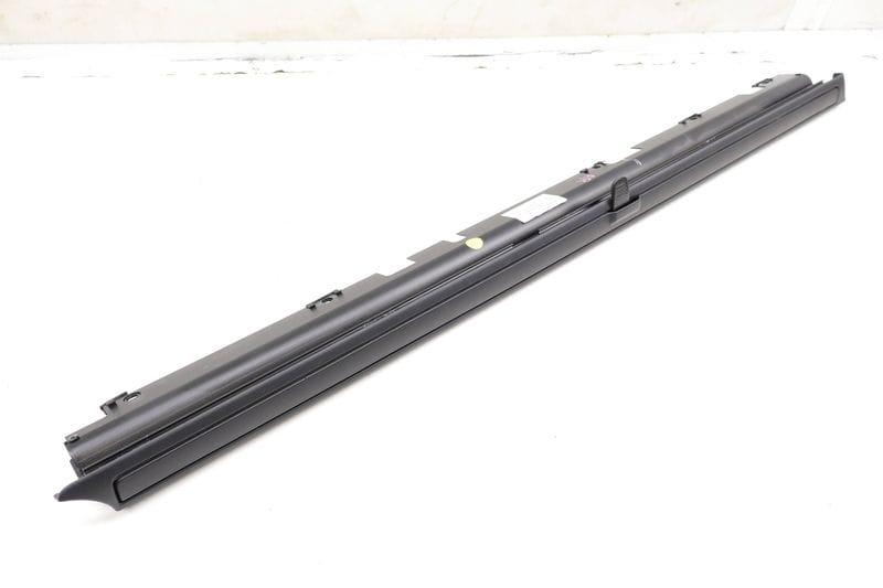 Door / Window Sun Shade 4E4861334 — Used (SKU 616690)