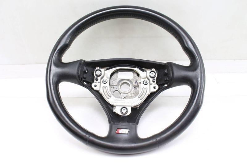3-SPOKE Leather Sport Steering Wheel 8E0419091BM — Used (SKU 223525)