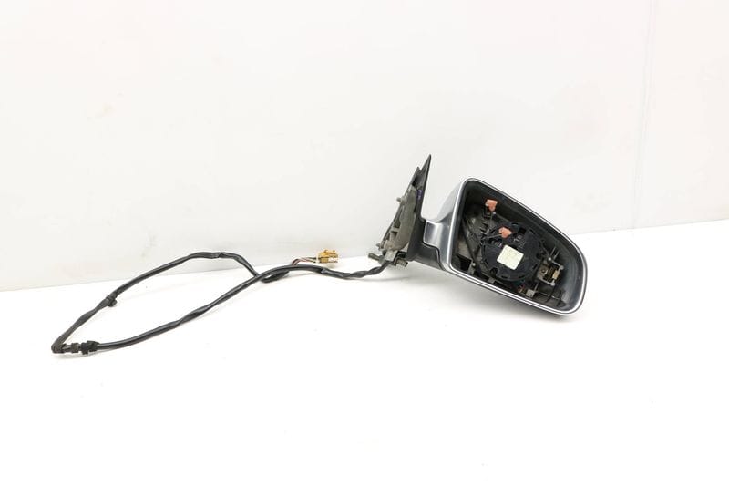 Side View Door Mirror w/ Memory 8E1858532AC — Used (SKU 383660)