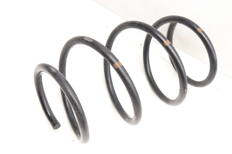 Coil Spring — Used (SKU 596606)