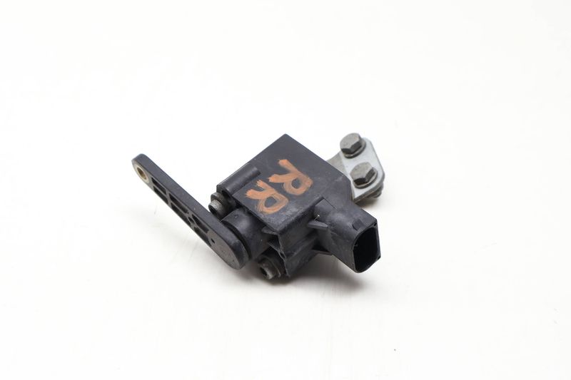 Headlight Leveling Sensor 37146780190 — Used (SKU 632496)