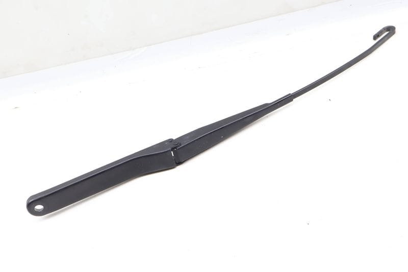 Windshield Wiper Arm 61617011764 — Used (SKU 632366)