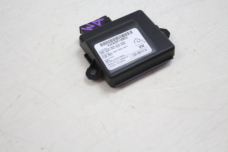 Homelink Garage Door Control Module 3D0909511A — Used (SKU 140005)