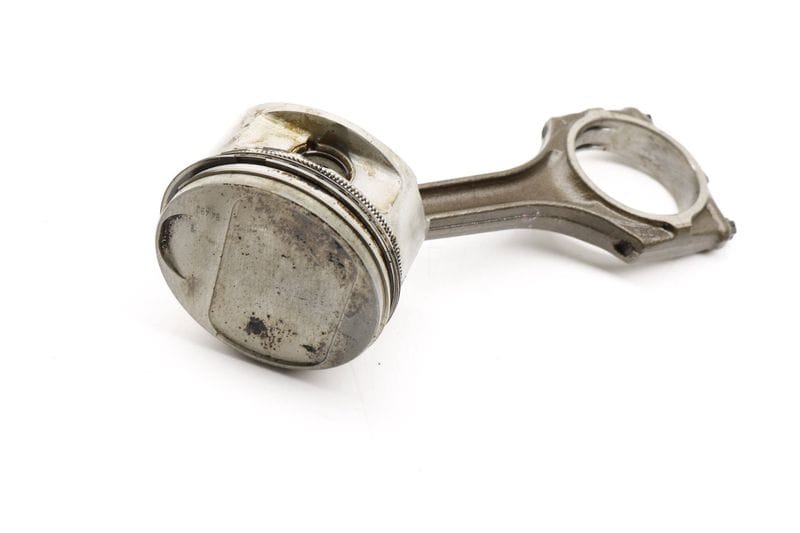 Piston w/ Connecting Rod — Used (SKU 326469)