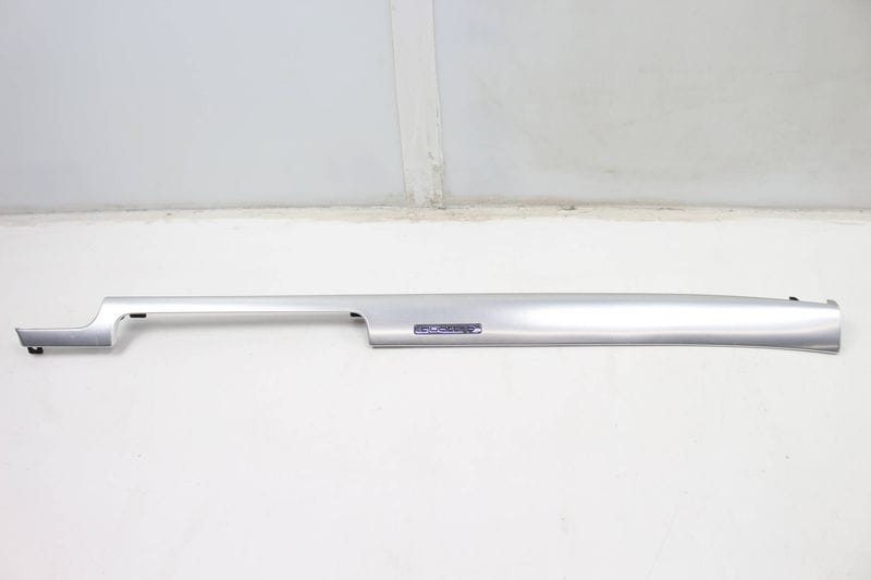 Dashboard / Dash Trim 8E1853190BE — Used (SKU 204787)