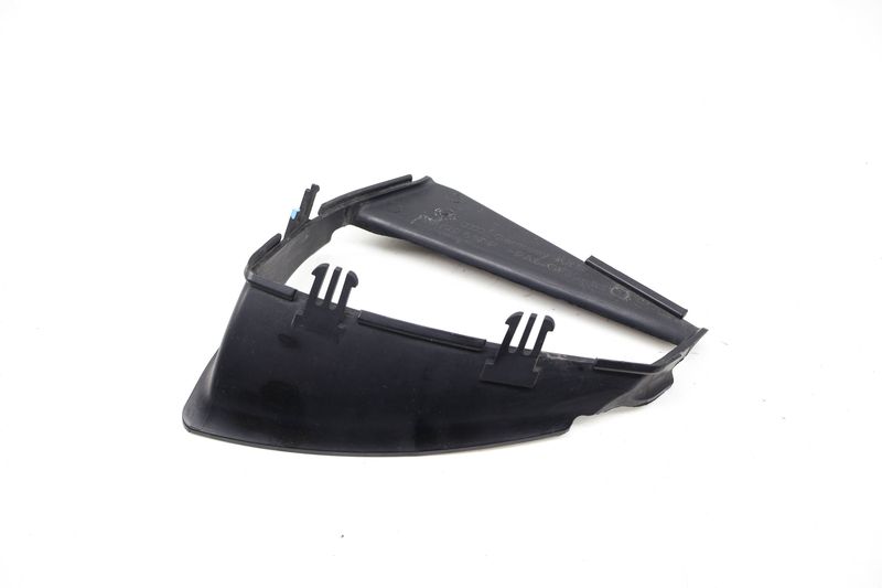 Air Intake Duct 4E0129617P — Used (SKU 721418)