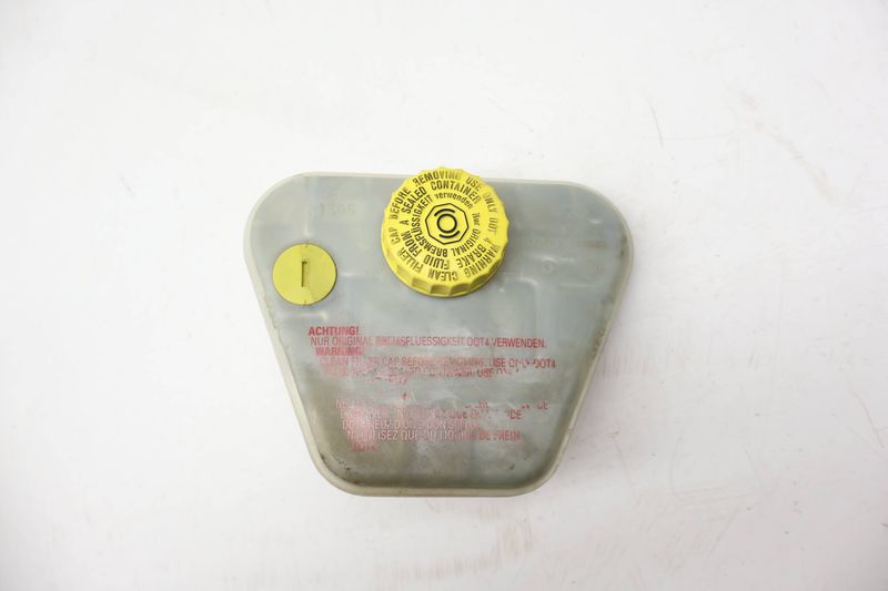 Brake Reservoir / Tank 4E0611301A — Used (SKU 721454)