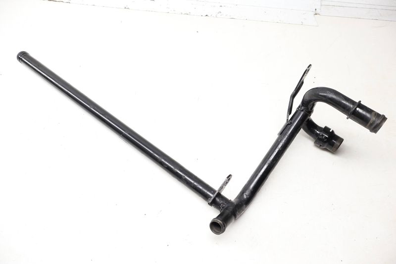 Coolant Pipe / Line 077121065AD — Used (SKU 721692)