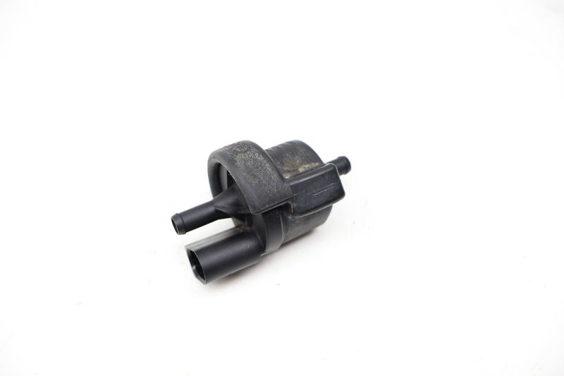 Crankcase Purge Solenoid Vent Valve 1C0906517A — Used (SKU 721592)
