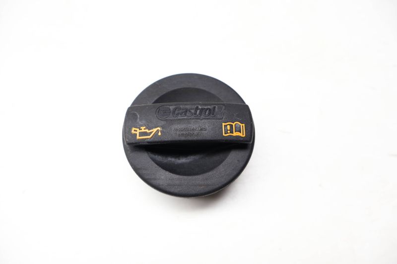 Engine Oil Filler Cap / Cover 06C103485S — Used (SKU 721598)