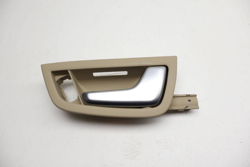 Interior Door Release / Handle 4E0837020 — Used (SKU 721176)