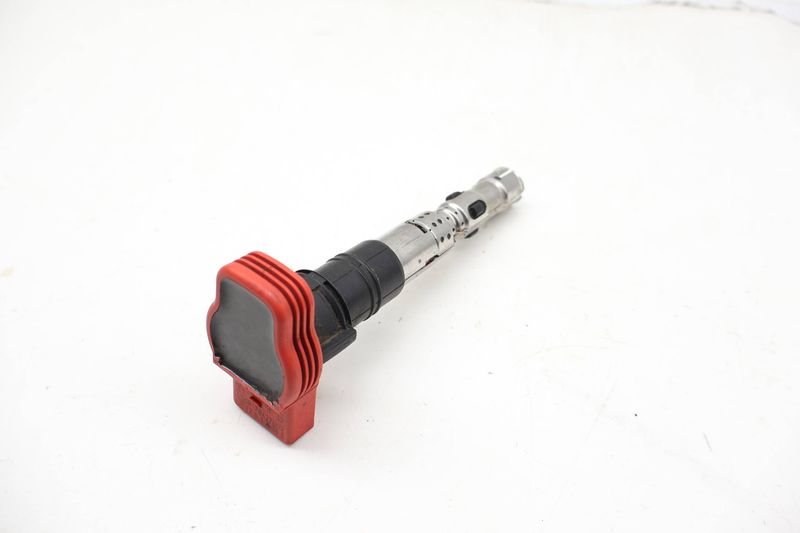Ignition Coil Pack 4.2L V8 077905115T — Used (SKU 721622)