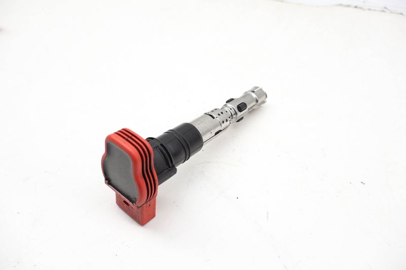 Ignition Coil Pack 4.2L V8 077905115T — Used (SKU 721623)