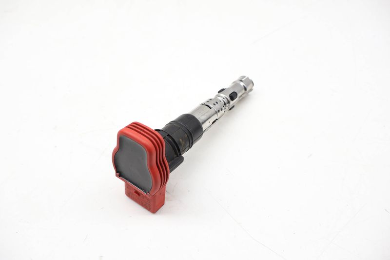 Ignition Coil Pack 4.2L V8 077905115T — Used (SKU 721625)