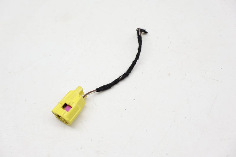 Impact Crash Sensor Wiring Connector / Pigtail (2-PIN) 6Q0972623B — Used (SKU 721489)