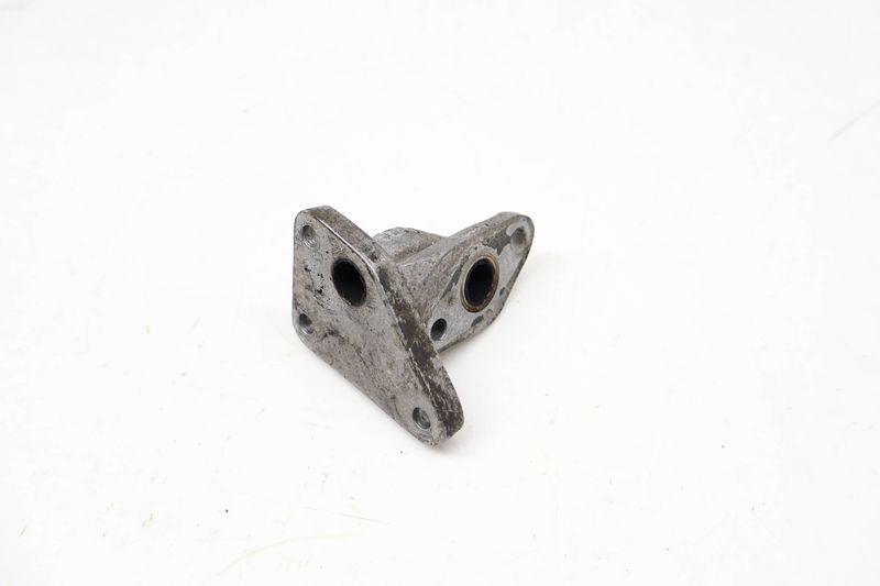 EGR / Combi Valve Adapter / Bracket 078131165 — Used (SKU 721568)