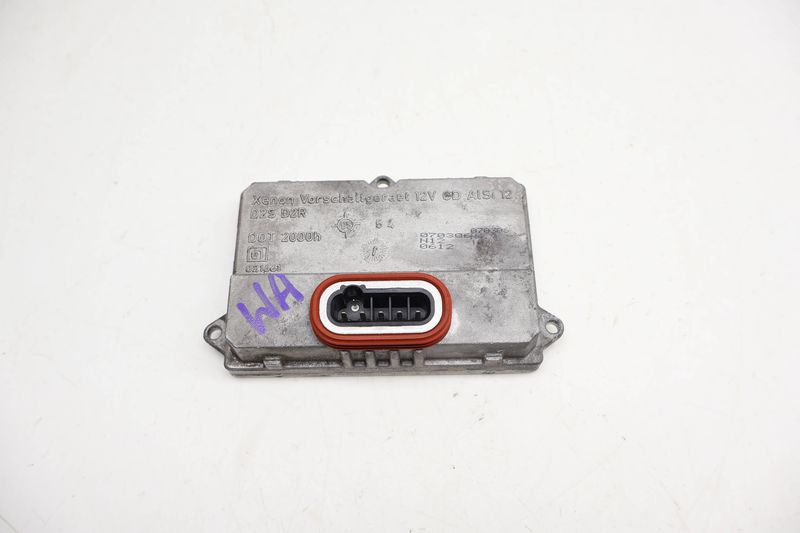 HID / Xenon Headlight Ballast 4E0907476 — Used (SKU 721395)