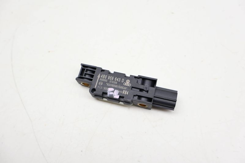 Impact Crash Sensor 4B0959643D — Used (SKU 721482)