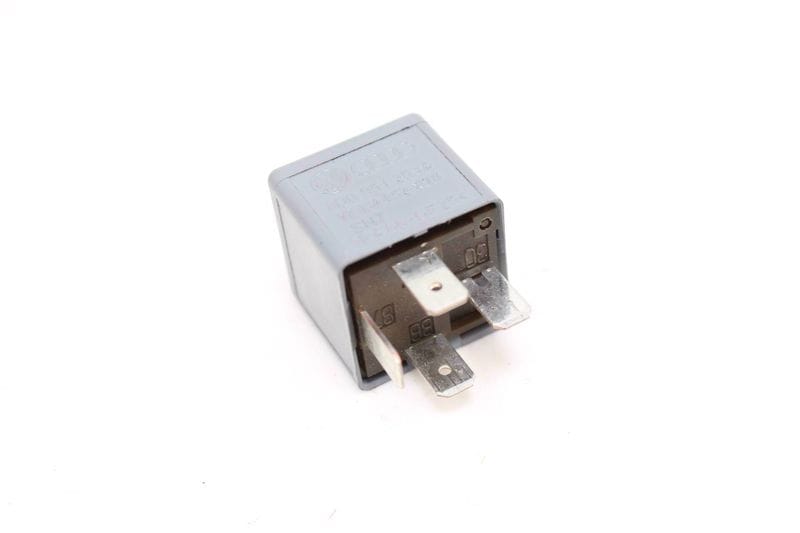 Multifunction Relay # 373 8D0951253A — Used (SKU 721780)