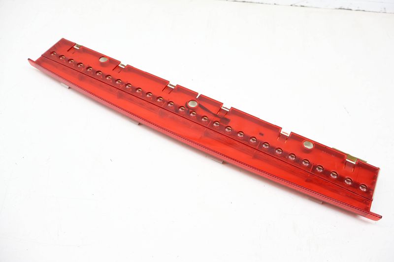 Center Brake Light / Lamp 4E0945097 — Used (SKU 721215)