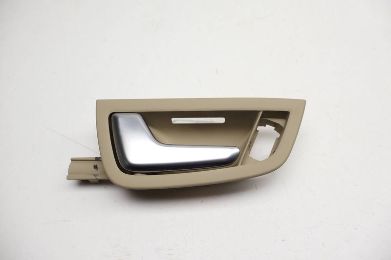 Interior Door Release / Handle 4E0839019 — Used (SKU 721177)