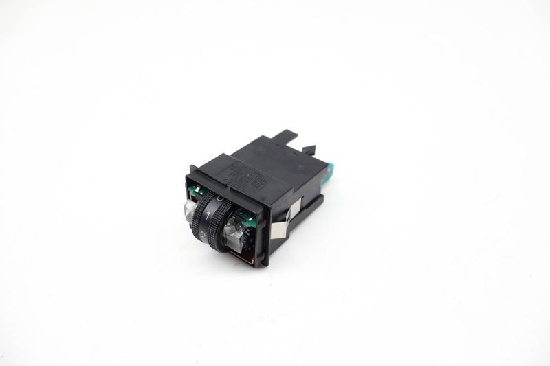 Heated Seat Switch / Dial 4E0963563A — Used (SKU 721239)