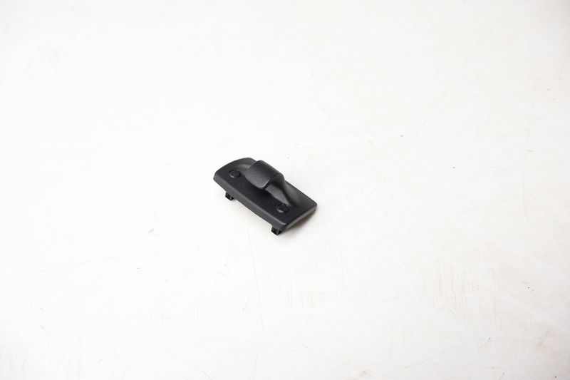 Window Sunshade / Sun Shade Hook 4E0861337 — Used (SKU 721270)