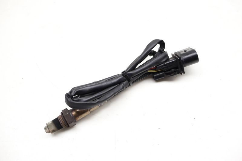 Oxygen O2 Sensor - Pre Cat Upstream 077906265AC — Used (SKU 721717)