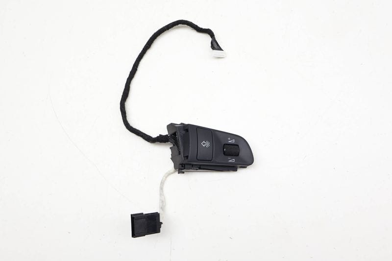 Steering Wheel Control Button / Switch 4F0951527A — Used (SKU 721287)