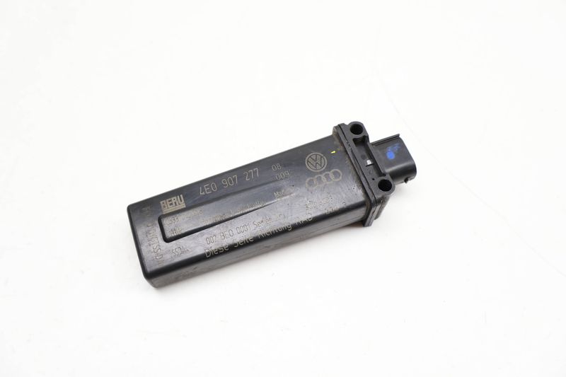 TPMS / Tire Pressure Monitoring Antenna 4E0907277 — Used (SKU 721561)
