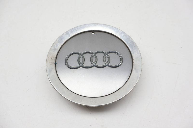 Wheel Center Cap 4E0601165A — Used (SKU 721209)