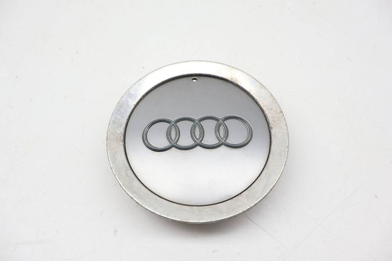 Wheel Center Cap 4E0601165A — Used (SKU 721210)