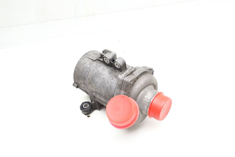 Electric Coolant / Water Pump 11517586924 — Used (SKU 701823)