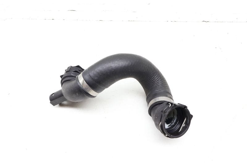 Lower Radiator Coolant Hose / Line 17127531581 — Used (SKU 701949)