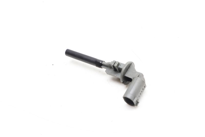Fluid Level Sensor 17137524812 — Used (SKU 670066)