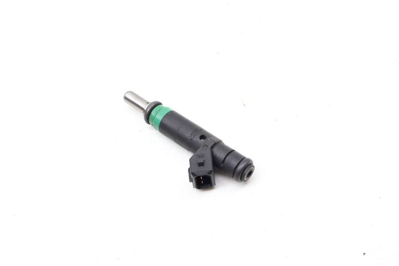 Fuel Injector 13647525721 — Used (SKU 670079)