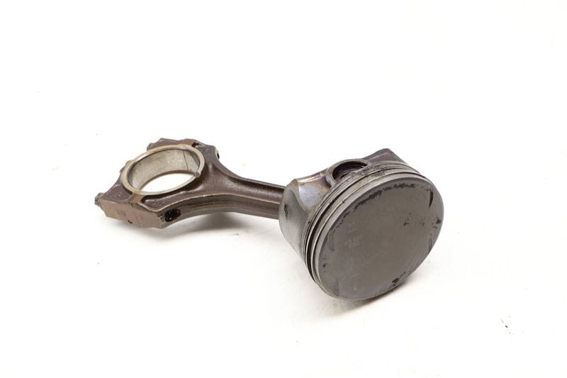 Piston / Connecting Rod 11257506222 — Used (SKU 646763)
