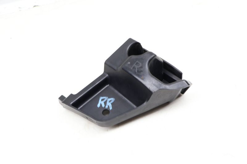 Bumper Mount / Bracket (CORNER) 51123414408 — Used (SKU 646480)