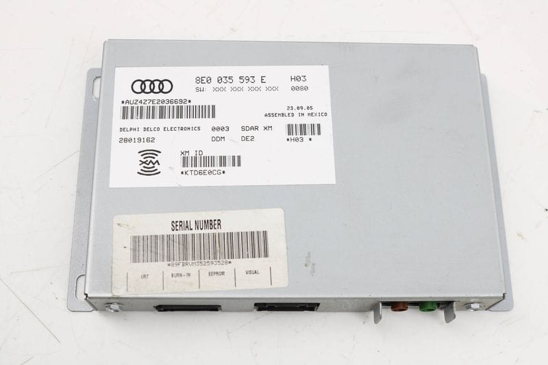 XM Satellite Radio Receiver / Tuner 8E0035593E — Used (SKU 341541)